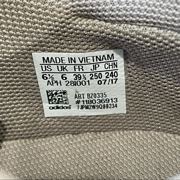 KIDS ADIDAS sneakers 6 1/2  NEUTRAL colored sporty - Picture 5 of 10